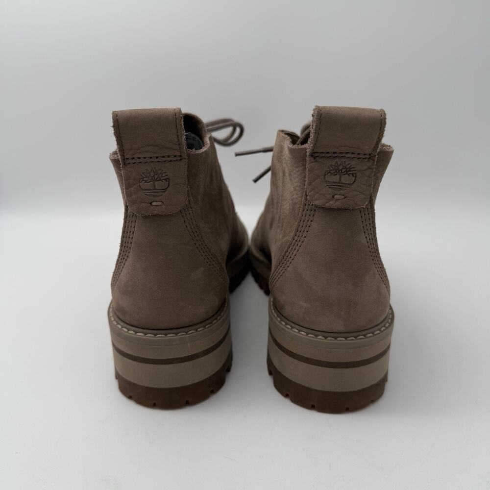 Timberland Women's Courmayeur Valley Desert Boot Taupe Gray Suede Size 7.5 US - Picture 3 of 9